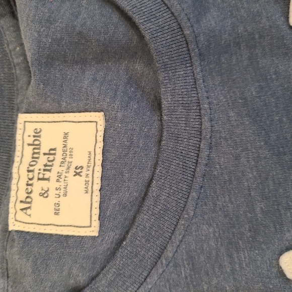 MENS T BY ABERCROMBIE & FITCH - Picture 3 of 3